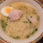 Yokohama Shourom Poumania - 麺
