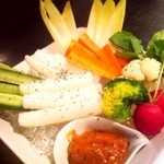 ガヤムシャ - オーガニック野菜ディップ：自家製みそディップがたまりません