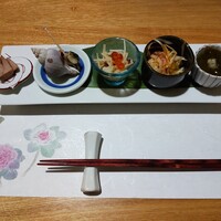 鮨処 北の華 - 小鉢5品