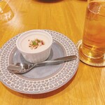 クラフトビールとモロッコ料理 ホップとリップ - 