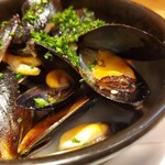 7FUKU - ニンニクが効いておいしい☘️