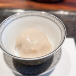 きう - むかご入り鶏のつみれ　蕪のソース