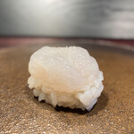 きう - 富山　白海老昆布締めの叩き