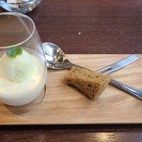 トラットリア イル レガーロ - 