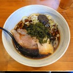 唯一無二のらぁ麺専門店 イ袋ワシづかみ - 濃口醤油らぁ麺