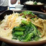 麺処よっちゃん - 冷やし担々麺。コクのあるスープとモチモチ麺のハーモニー♪