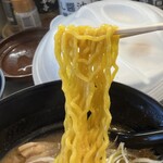 はま寿司 - 味噌ラーメンの麺