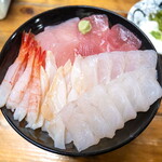 みなと食堂 - 今日の四合せ丼