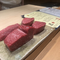 肉割烹 上 - 