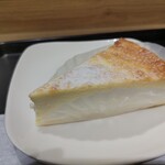 Bekkusu Kohi Shoppu - 北海道ベイクドチーズケーキ。