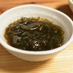 お通し　もずく酢