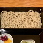 Meigetsuan Ginza Tanakaya - ミニ天丼・蕎麦セット ¥2,000 のせいろの麺