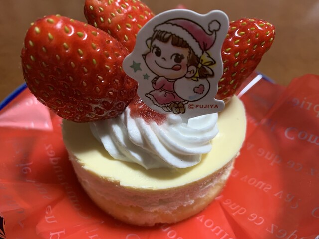 不二家 ヨークベニマル福島西店 - 笹木野（ケーキ）の写真