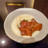 焼肉 喰心 - サーロインすき焼しゃぶ 卵のエスプーマ