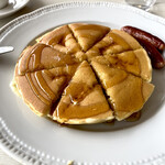 ロイヤルホスト - #BCMKR！　ここでもし、表面がパリッと固めてあっては蜜が身に沁みない。