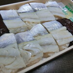 東華軒 - 小鯵押寿司