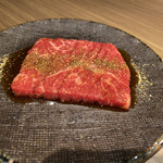 肉基地 黒貴 - 黒毛和牛山椒ランプ