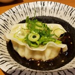Tonkotsu menya ichibanken - 水餃子