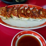 掛川宝龍 - ぎょうざ8ヶ 500円