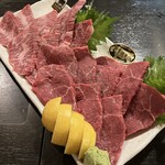 焼肉市場 - 