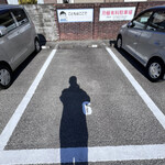 料理 萬口 - 駐車スペース