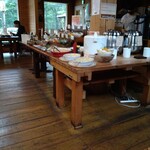 オルトラーナ - 料理は沢山ある。