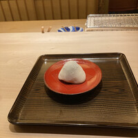 室町 唯 - 