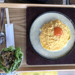 Cafe brunch TAMAGOYA - 鉄板あつあつチーズオムライス