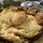 ファミリーケータリン - ライスの下におかずが隠れている