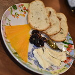 ワインバー バッカス - 本日のおすすめチーズ（８００円）２０２３年１月