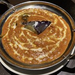 インドアジアン料理&炭焼居酒屋 PURNIMA - なすマサラカレー。見た目ナスこれだけ？でも埋もれてる