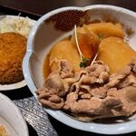 Himawari - 肉じゃが＆メンチカツ　900円
                      ライス大盛り無料