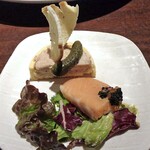 Bistro Refectorium - スモークサーモンのコンフィ ＆ リエット（取り分けました）