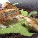 Bistro Refectorium - スズキのポワレ 菜の花のクリームソース