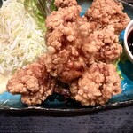宮崎酒場 ゑびす ルクアバルチカ店 - 唐揚げは六個。
