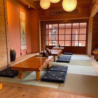請在琉球榻榻米的和風空間中盡情享受！