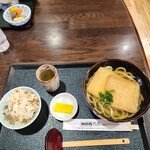 レストラン 車留満 - 炊き込みご飯ミニ！？凄いボリューム！！！少しもらいましたがとても口に合う♪