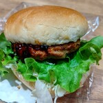 Iondo Rippu Kafe Asahikawa Ekimaeten - テリヤキバーガー