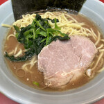 武蔵家 - スープは少ないの。