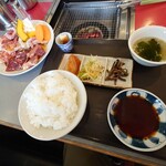 Yakiniku Kameya - 焼肉ライス定食（1000円）2023年1月