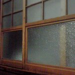 武蔵屋 - 昭和の香の店内（小上がり席）