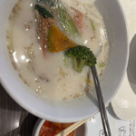 ぴょんぴょん舎　オンマーキッチン - 雪濃温麺990円