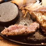 ステーキのどん - 肉の断面