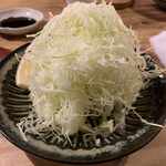 とんかつ 乃ぐち - キャベツ（おかわり自由）