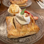 CAFE CHOCOLAT - 