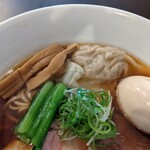 たかのちゅめ - 青菜 •メンマ•肉ワンタン •青ねぎ• 味玉