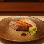鮨 しみづ - 鮪カマ炙り