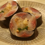鮨 しみづ - 6日間熟成 鰯の巻物アップ