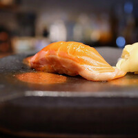 寿司 なかご 別邸 - サーモン