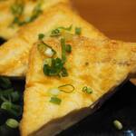 卓 - 焼き厚揚げその３